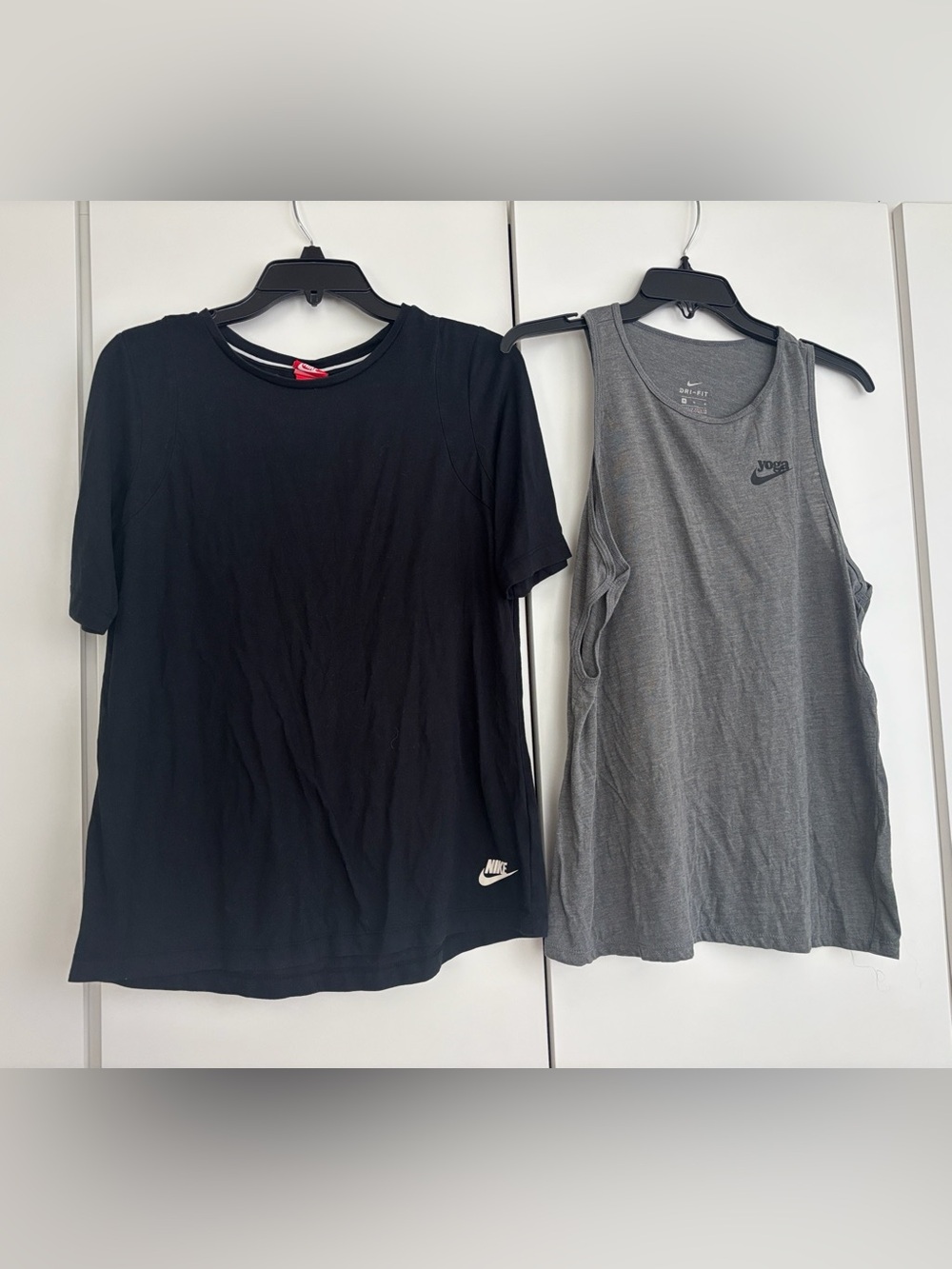 Women’s Nike Black Short Sleeve Tee & Gray Tank Top Set